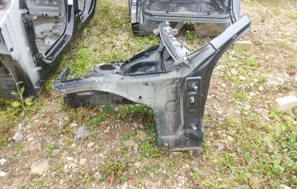 Front quarter panel