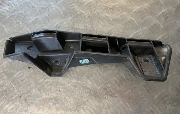 Renault Master III Front bumper mounting bracket 960160002R