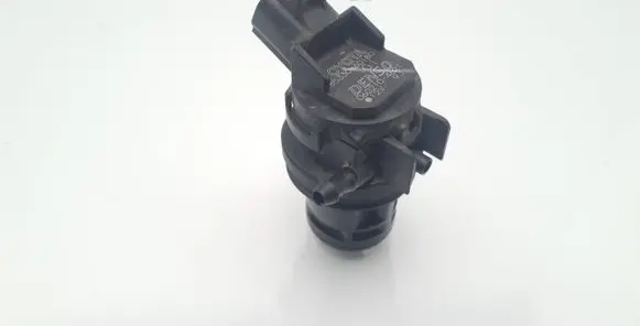 Toyota Prius (XW20) Windscreen/windshield washer pump 8533060180 0602104621