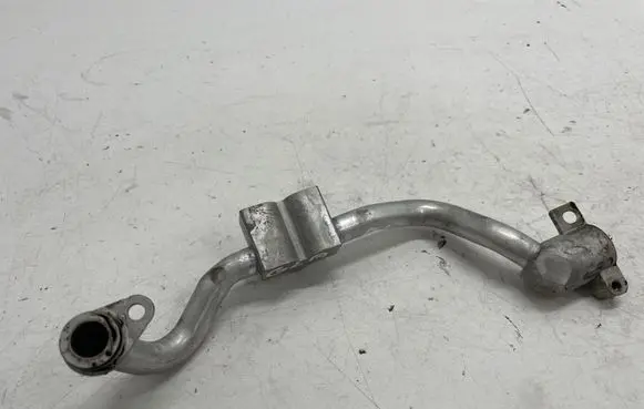 Mercedes-Benz GLA H247 Engine coolant pipe/hose A6542031602