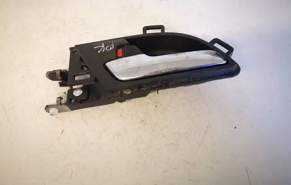 Honda CR-V Front door interior handle 43711XXX