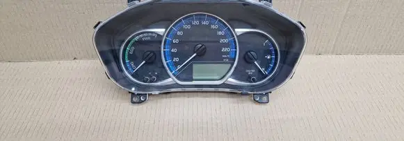 Toyota Yaris Speedometer (instrument cluster) 838000UL60