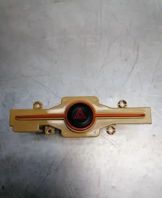 KIA Carens II Hazard light switch 937901D000