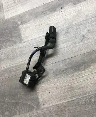 Audi A8 S8 D3 4E Yaw turn rate sensor 4E0616576K 15179200662