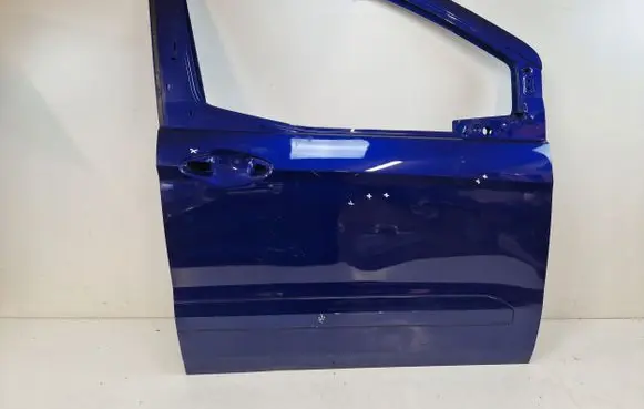 Ford Transit Courier Front door