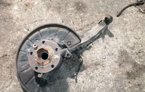 Porsche Cayenne (9PA) Front wheel hub 7L6407258A