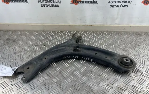 Volkswagen PASSAT B8 Front lower control arm/wishbone 3Q0407153B