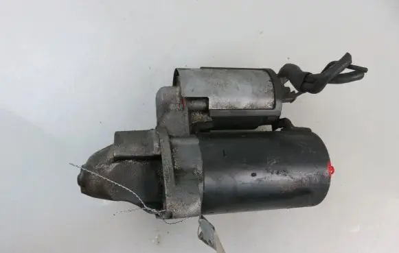 Audi A6 S6 C5 4B Starter motor