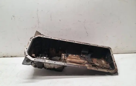 BMW 5 E39 Oil sump 14327059 P6818226