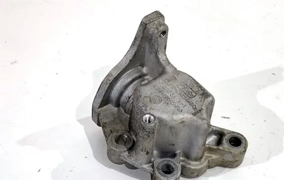 Jaguar XF Engine mount bracket CJ5E9B374BC