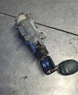 Audi A4 S4 B5 8D Ignition lock 4D0905851A