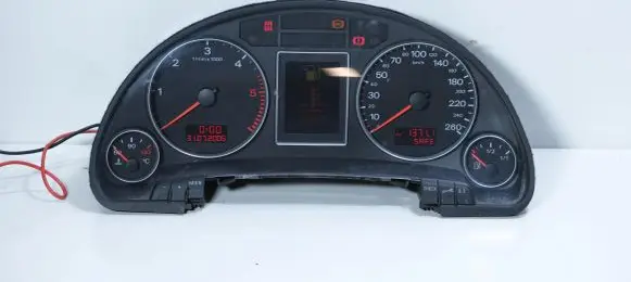 Audi A4 S4 B7 8E 8H Speedometer (instrument cluster) 8E0920932K