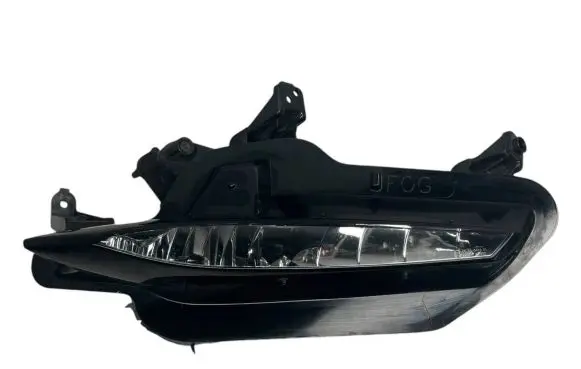 KIA Ceed Front fog light 92202J7500 009LF60666 5013H00
