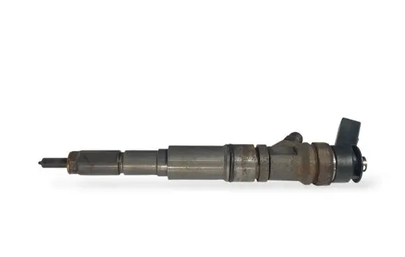 BMW 5 E60 E61 Fuel injector 7794652