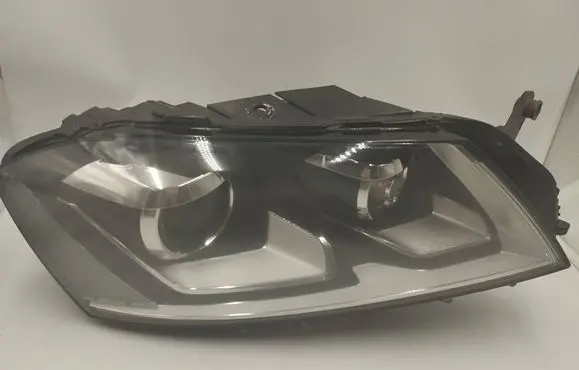 Volkswagen PASSAT B7 Headlight/headlamp 90005333 3AB941752 Z20954330