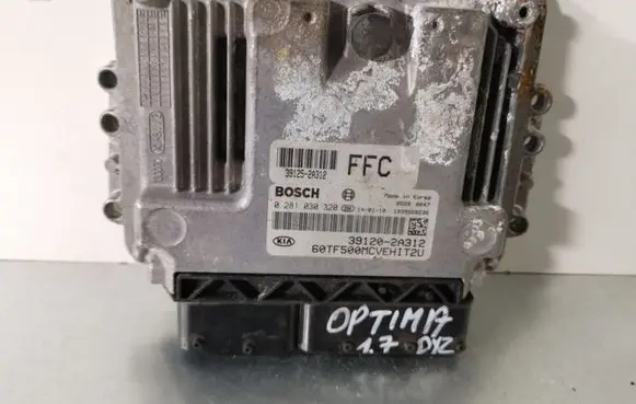 KIA Optima Engine control unit/module 0281030320