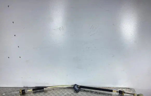 Gear shift cable linkage