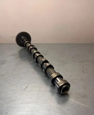 Volvo V70 Camshaft 8692976 0247517