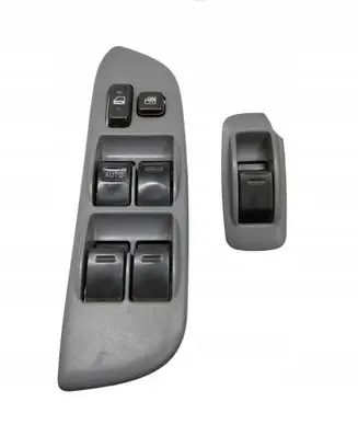 Toyota RAV 4 (XA20) Quarter vent window switch 8482042090