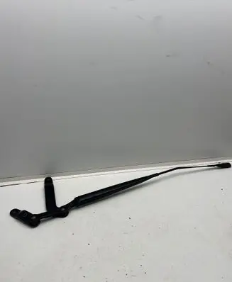 Mercedes-Benz Vito Viano W447 Front wiper blade arm A4478200100 A1S112G