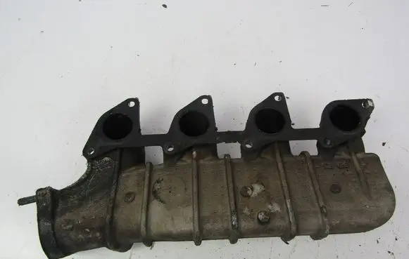 Peugeot 206 CC Intake manifold 9635616310