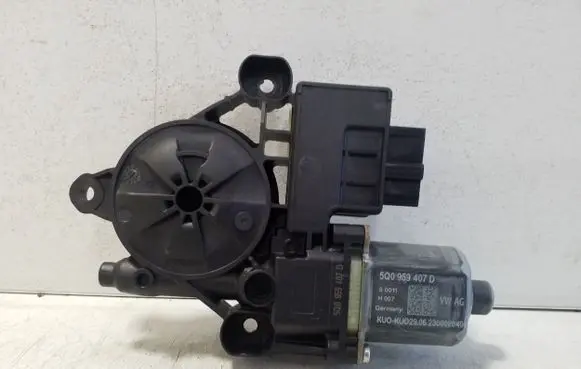 Audi A1 Rear door window regulator motor 0130822695 5Q0959407D