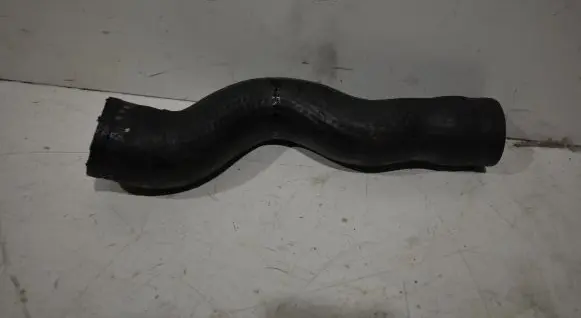 Opel Zafira B Intercooler hose/pipe