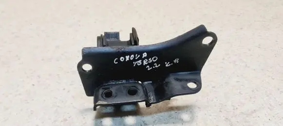 Engine mount bracket