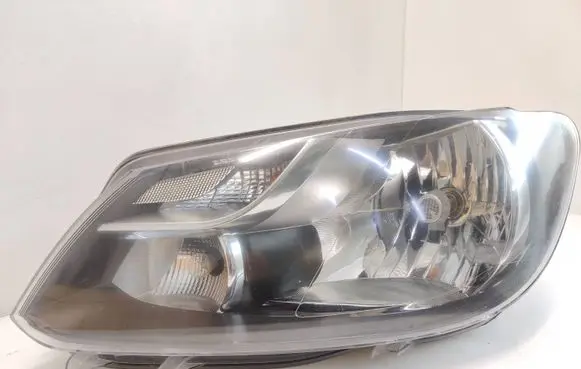 Volkswagen Caddy Headlight/headlamp