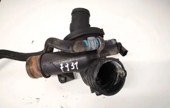 Mercedes-Benz E W212 Engine coolant pipe/hose a6512000615