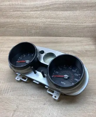 Nissan Qashqai+2 Speedometer (instrument cluster) JD261 7322586