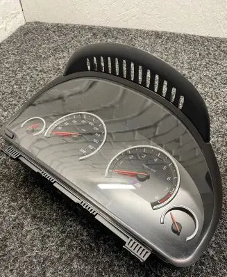 BMW M5 Speedometer (instrument cluster) 7856327