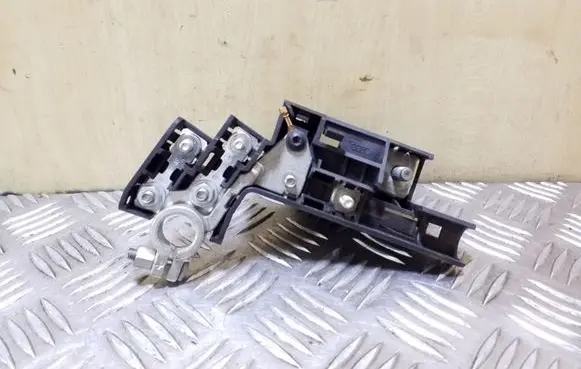 Audi A6 S6 C6 4F Positive cable (battery) K98J4590