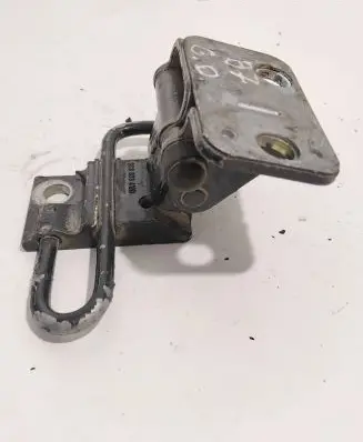 Volkswagen PASSAT CC Rear door lower hinge 3C8833412B A046572