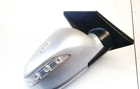 Hyundai ix35 Front door electric wing mirror E13027457