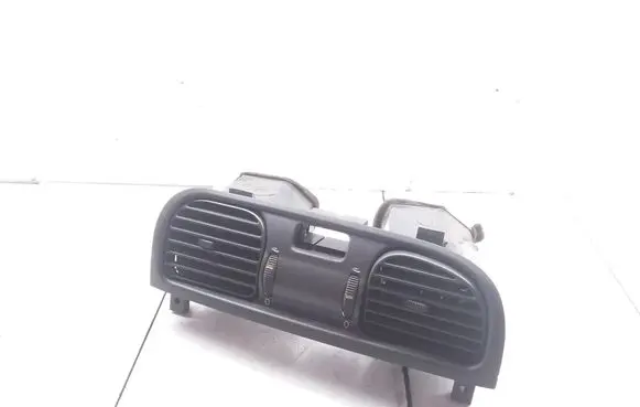 Volvo S40, V40 Dash center air vent grill 30644004 30644042 30613950