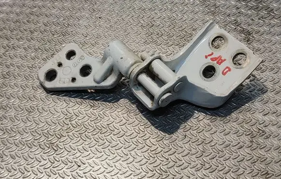 Citroen Berlingo Rear door lower hinge 180014713