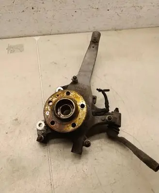 Volvo XC90 Front wheel hub 31476878