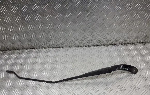 Renault Megane II Front wiper blade arm