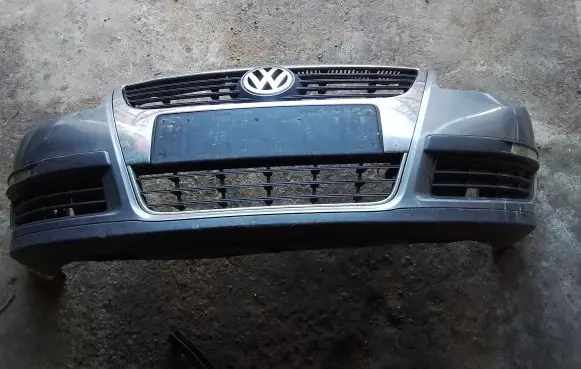 Volkswagen PASSAT B6 Front bumper