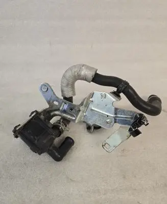Volvo XC90 Electric auxiliary coolant/water pump 31368312