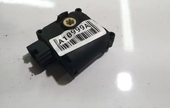 Audi A8 S8 D3 4E Air flap motor/actuator 0132801323