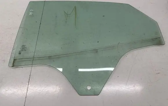 Ford Puma Rear door window glass