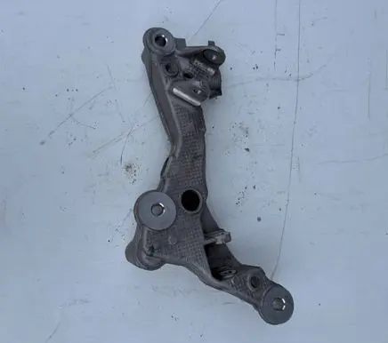 Porsche 992 Stub axle 992505064A