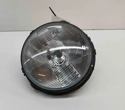Land Rover Defender Headlight/headlamp H4P43138