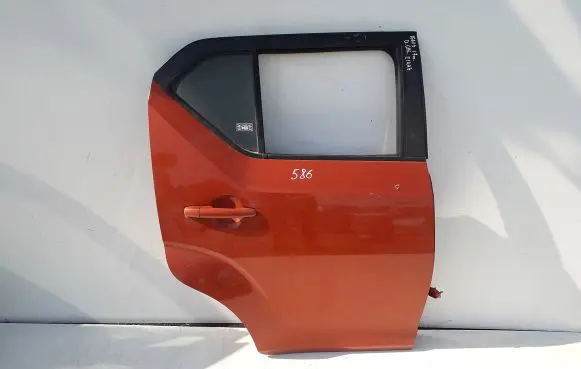 Suzuki Ignis Rear door