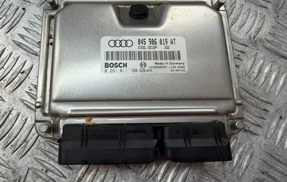 Audi A2 Engine control unit/module 045906019AT