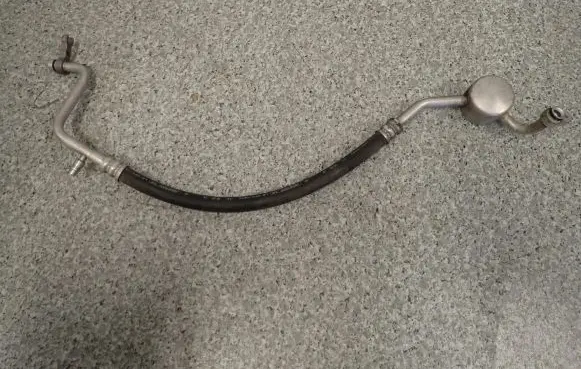 Air conditioning (A/C) pipe/hose