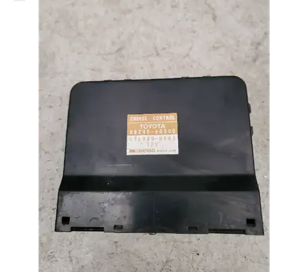 Toyota Land Cruiser (FJ80) ABS control unit/module 0369000083