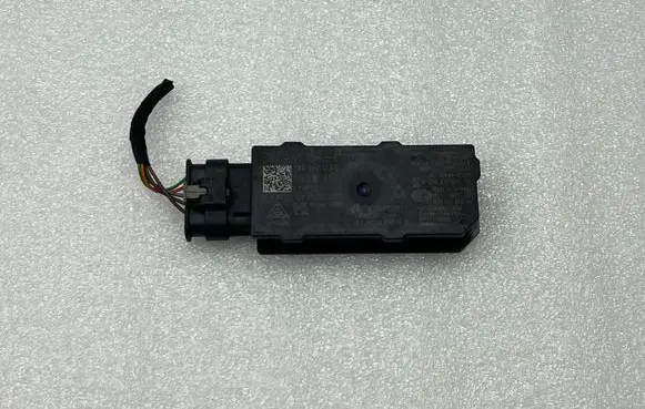 Audi A3 8Y Aerial GPS antenna 5WA962133G